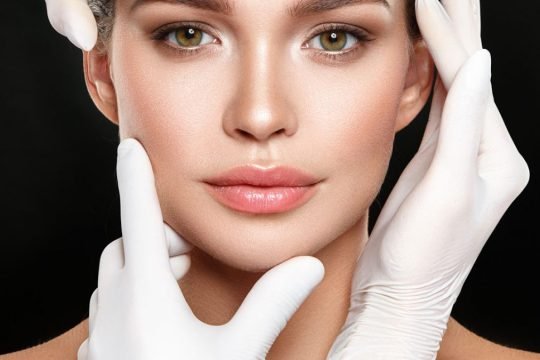 Permanent-Makeup-and-Microblading-course-1080x675